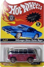 L8681 - Volkswagen Deluxe Station Wagon