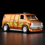 JCP23 - RLC Exclusive ‘70s Dodge Tradesman Van